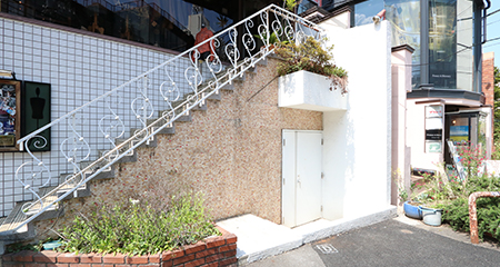 神宮前オフィス | 魅惑の地下空間