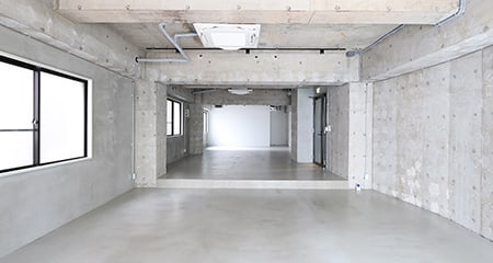 神山町オフィス｜奥渋エリアのテラス付1F路面区画
