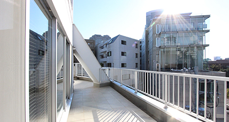 恵比寿オフィス・SOHO | 元オーナー住居の最上階メゾネット＋屋上付き！
