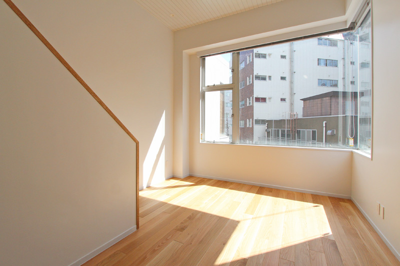 千駄ヶ谷オフィス｜SOHO メゾネット空間