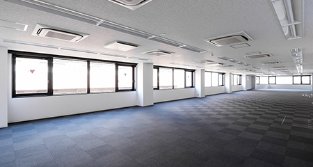東麻布オフィス | 変貌の可能性を秘めた大型空間