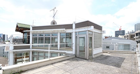 池田山SOHO | ガラスの大型戸建駐車場付き