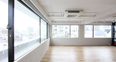恵比寿オフィス｜最上階リノベ済みセットアップオフィス