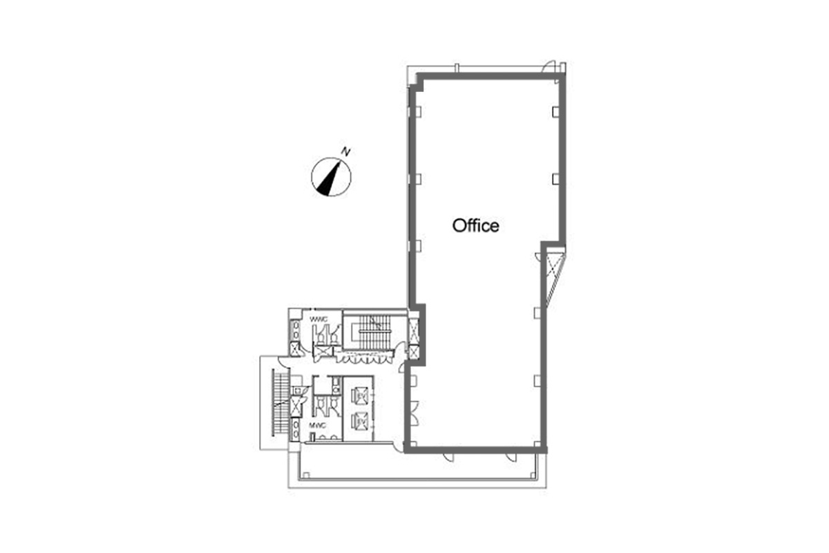 物件写真10｜青山一丁目オフィス | 外苑の銀杏並木を望む最上階オフィス