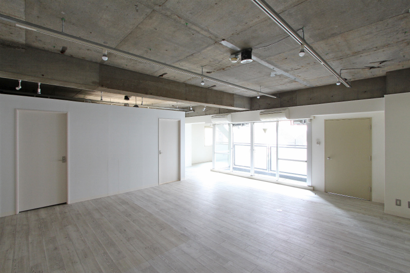 渋谷オフィス | セミスケルトン空間居抜き