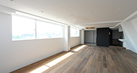 下馬オフィス｜最上階 SOHO空間