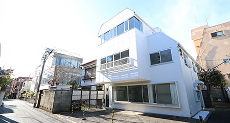 南青山オフィス | 元住宅の可愛らしい1棟建物