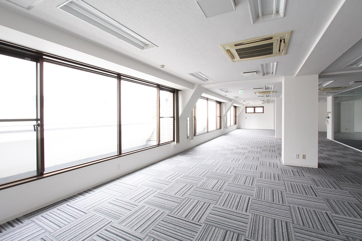 物件写真5｜渋谷オフィス｜上層階バルコニー付き空間