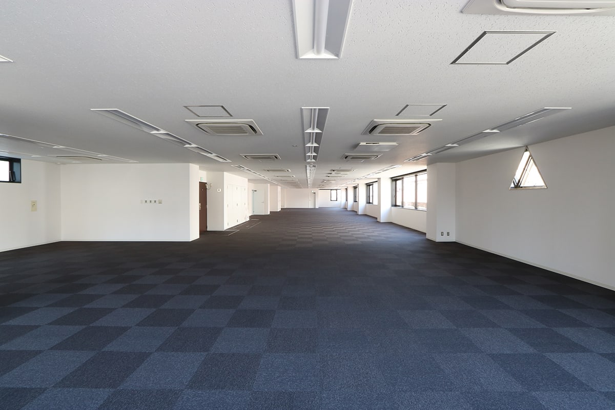 東麻布オフィス | 変貌の可能性を秘めた大型空間