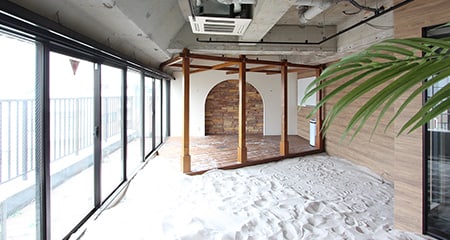 渋谷オフィス｜砂浜付き居抜き空間