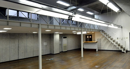 屋根裏の遊び場