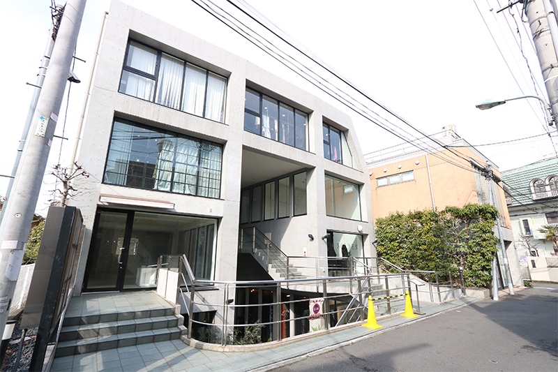 神宮前ショールーム・店舗｜元ブティック居抜き空間