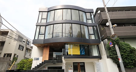 北参道オフィス｜フルリノベ済 屋上付1棟ビル