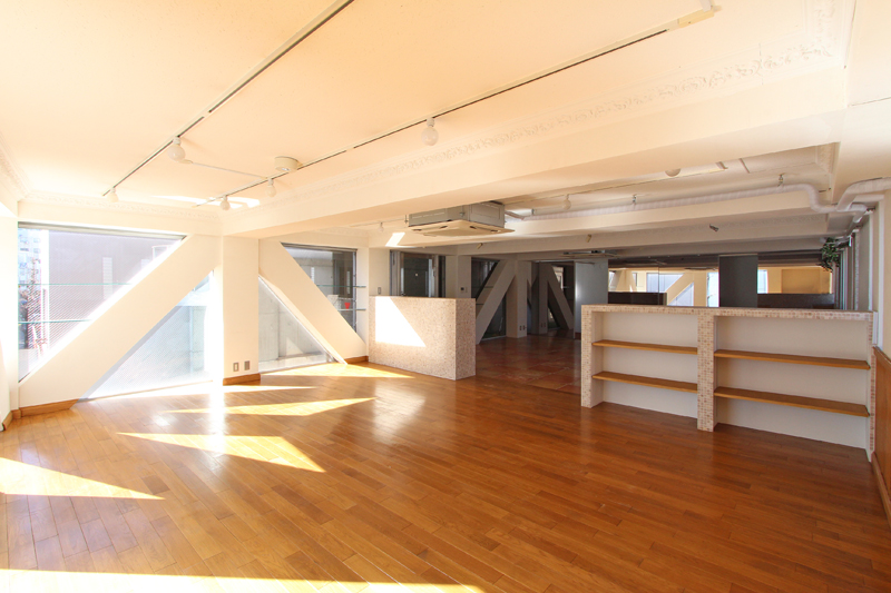 家具屋巡りのその先に。