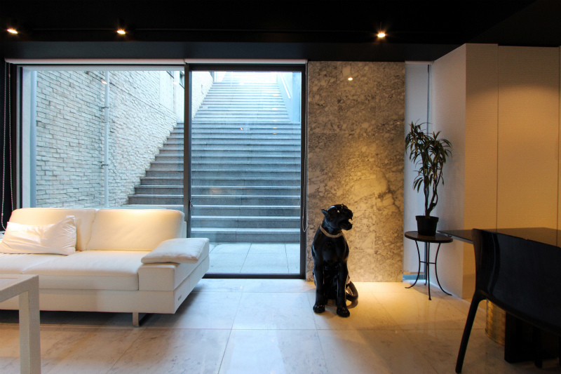 GARDEN_STAIRS