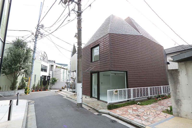 神宮前オフィス・店舗｜1棟貸し スケルトン空間