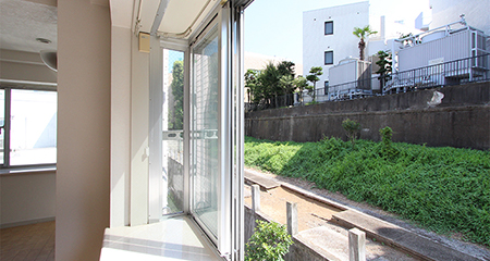 南青山オフィス｜メゾネット SOHO空間