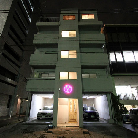 新宿ネオン1　DIYシェア型SOHO